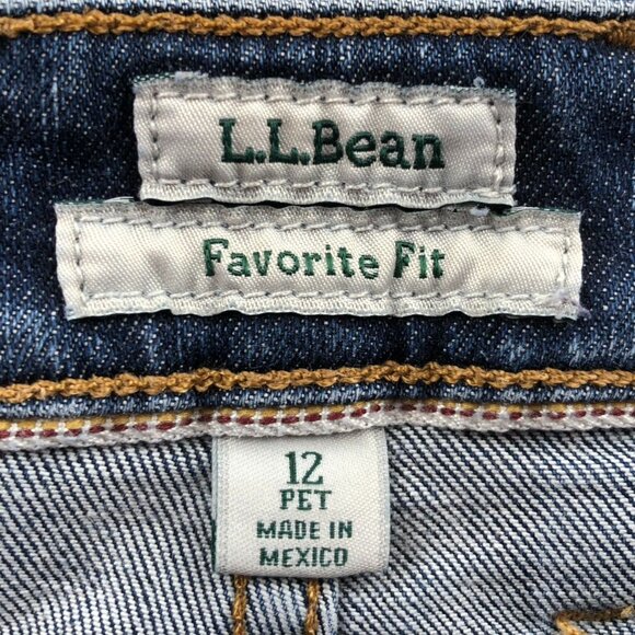 L.L.Bean Womens Jeans Size 12P Favorite Fit Straight Leg Blue Denim Medium Wash - Picture 3 of 16